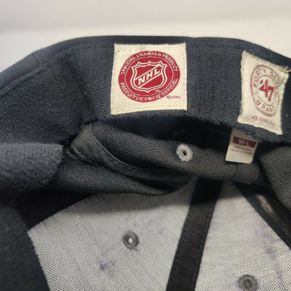 NHL Calgary Flames Size M-L Black Hat Cap Baseball Fitted 47 - Picture 7 of 9